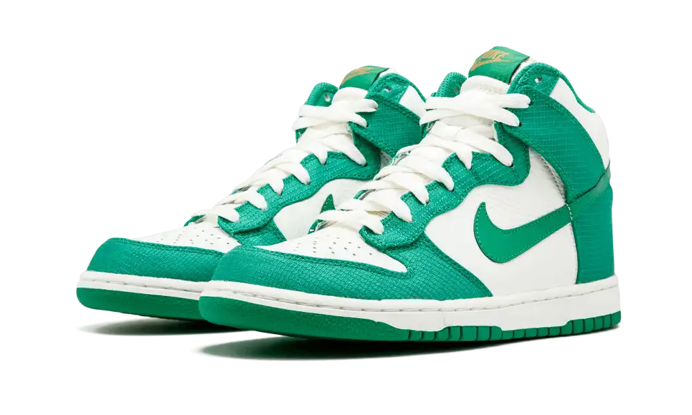 Nike Dunks